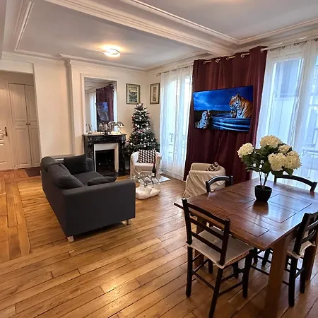 45m2 Trocadero * Paris